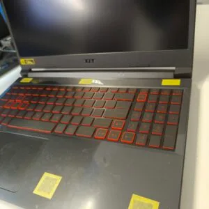 Laptop Acer Nitro 5 AN515-57-518A