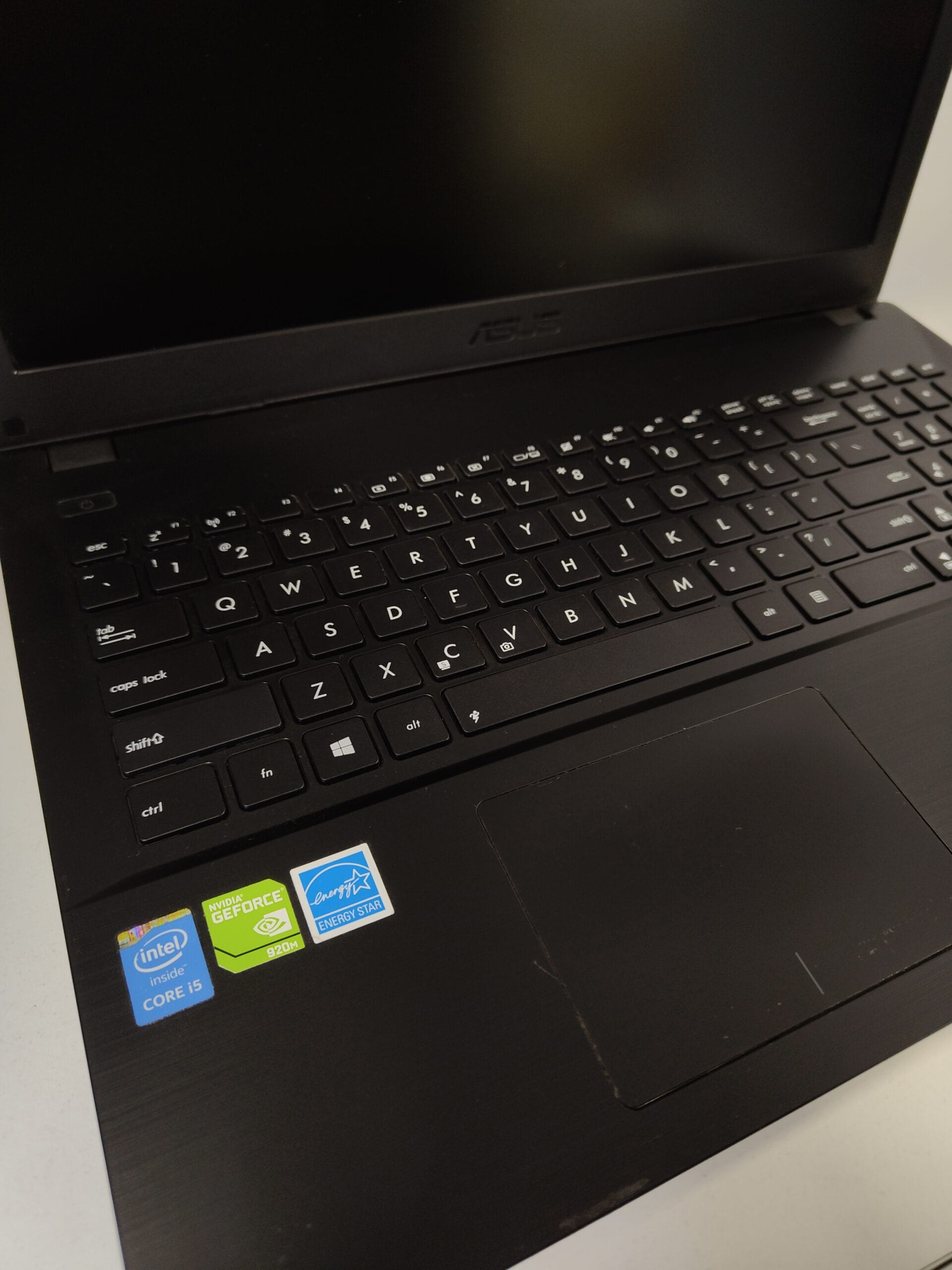 Laptop Asus Pro P2520L - obrazek 3